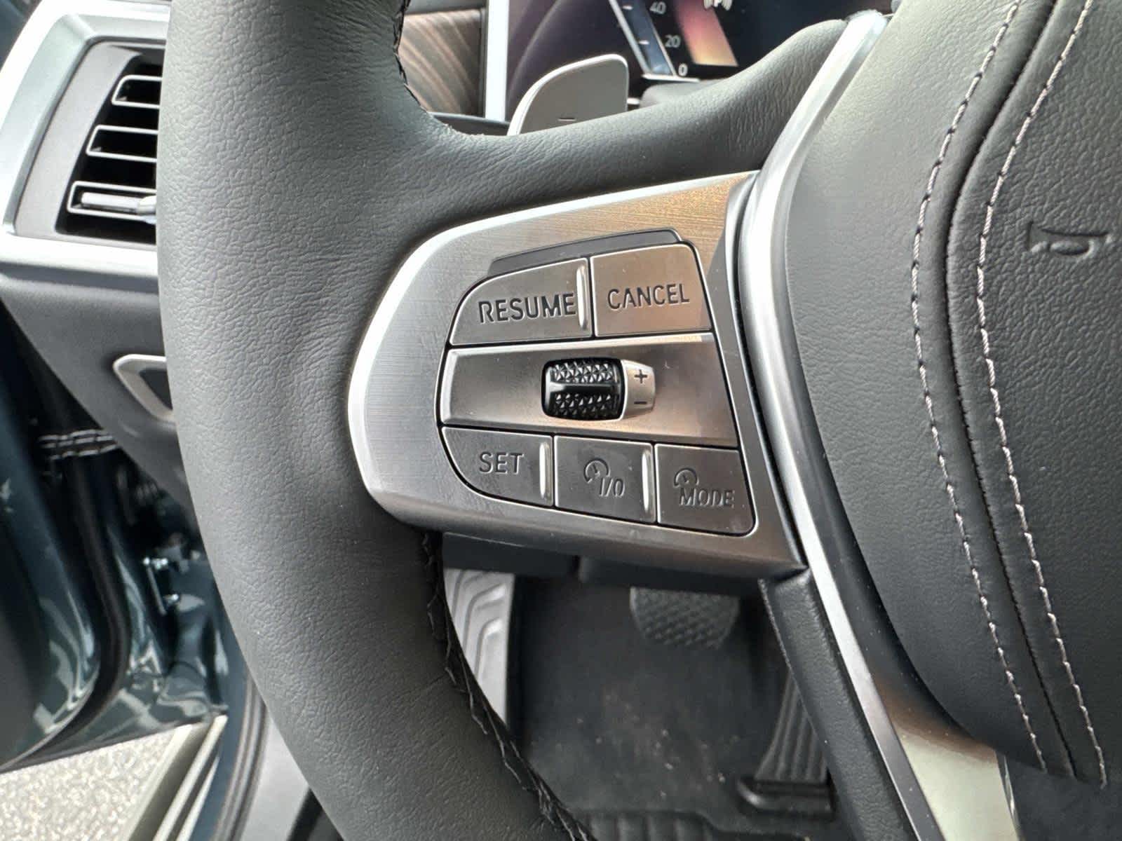 2026 BMW X7 xDrive40i xDrive40i