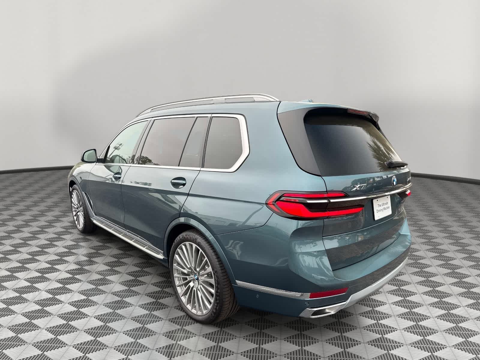 2026 BMW X7 xDrive40i xDrive40i