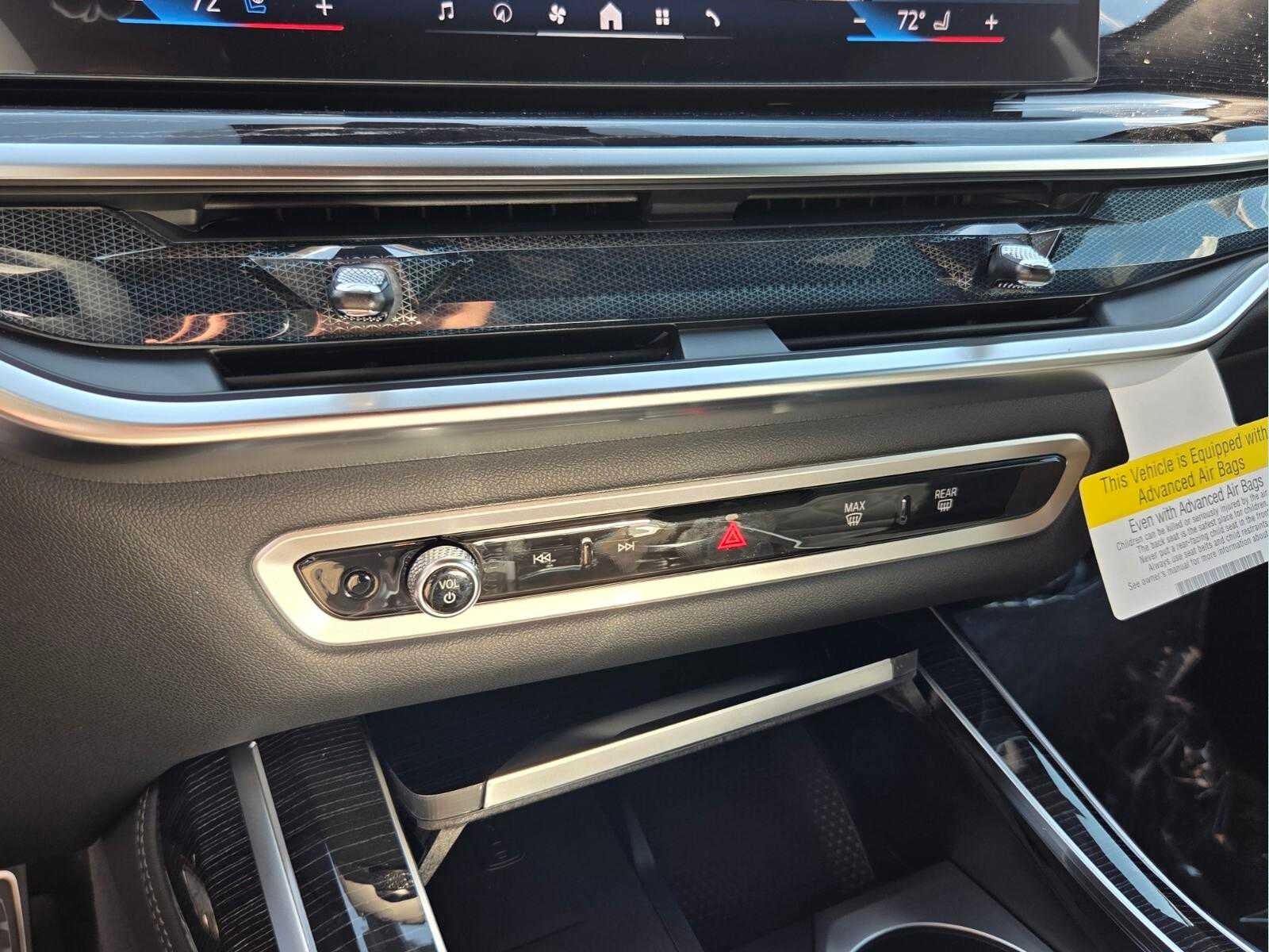 2027 BMW X7 xDrive40i xDrive40i