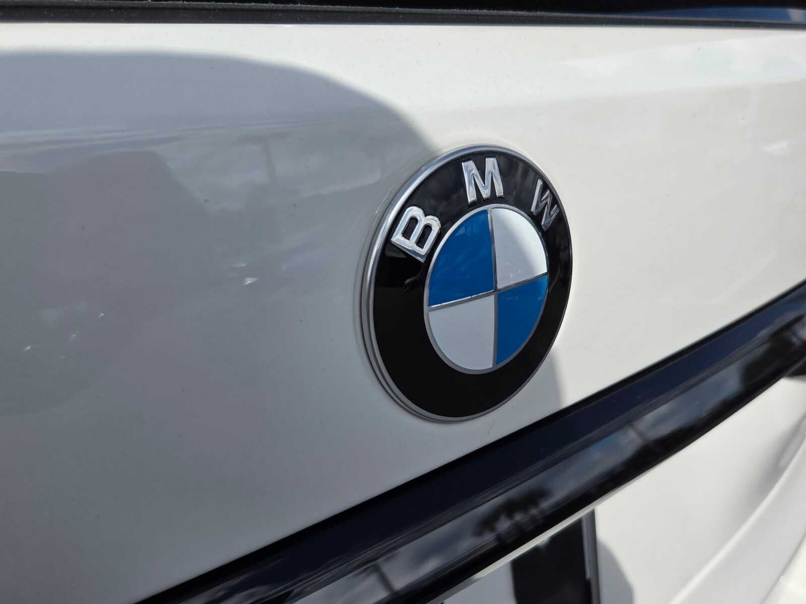 2027 BMW X7 xDrive40i xDrive40i