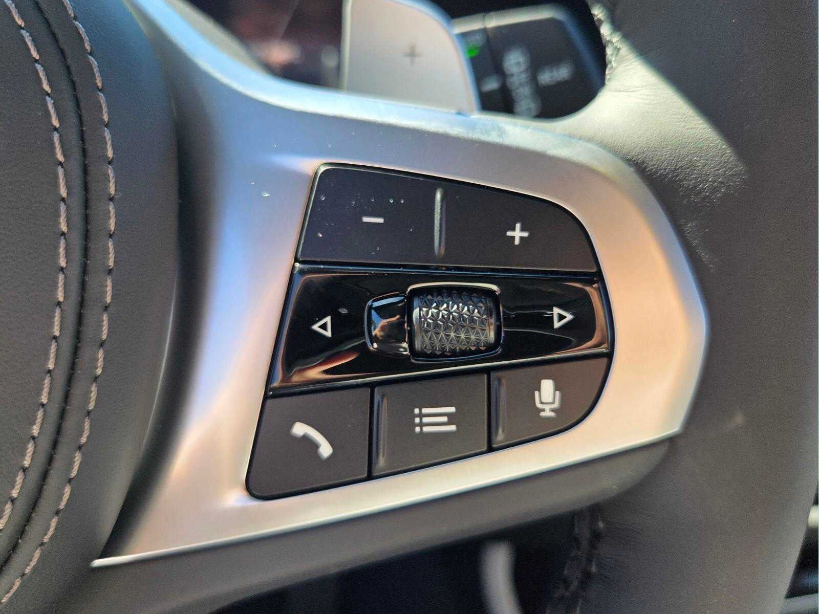 2027 BMW X7 xDrive40i xDrive40i