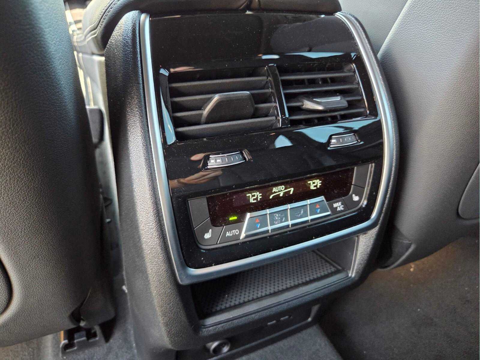 2026 BMW X5 xDrive40i xDrive40i