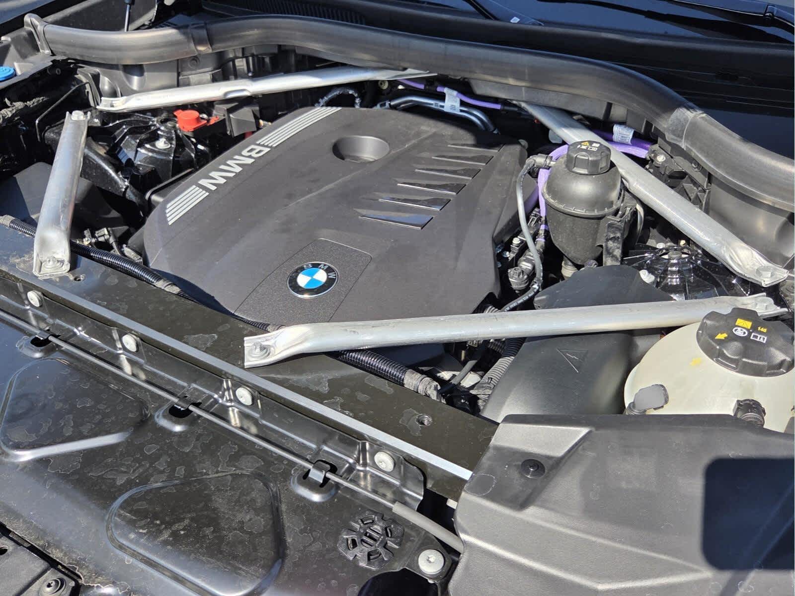 2025 BMW X5 xDrive40i xDrive40i