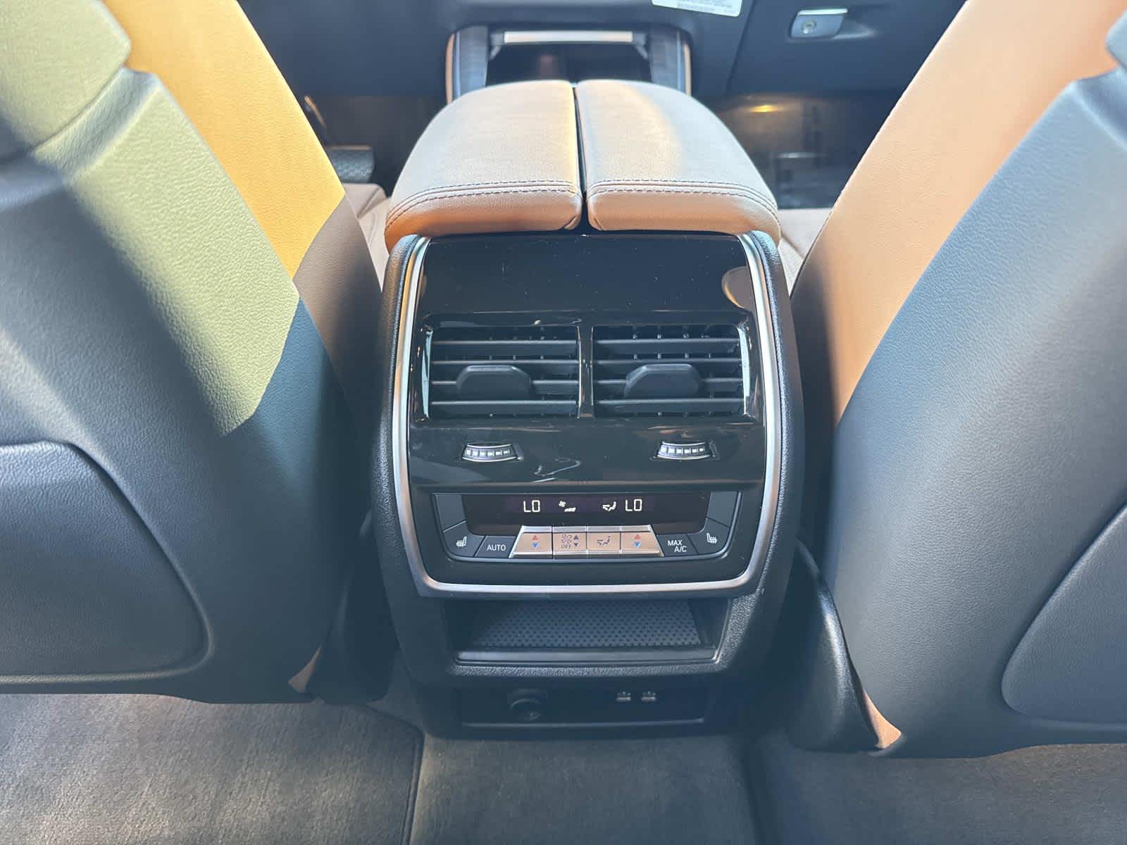 2026 BMW X5 xDrive40i xDrive40i