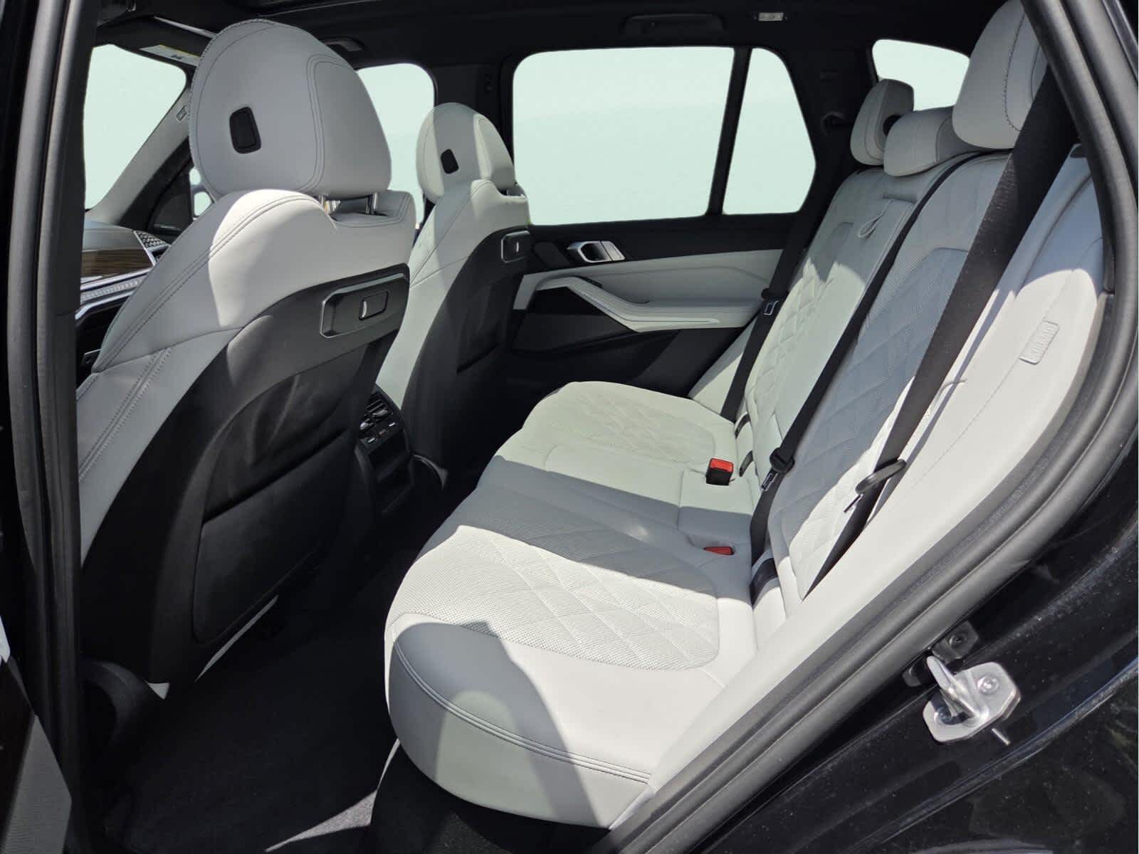 2024 BMW X5 xDrive40i xDrive40i