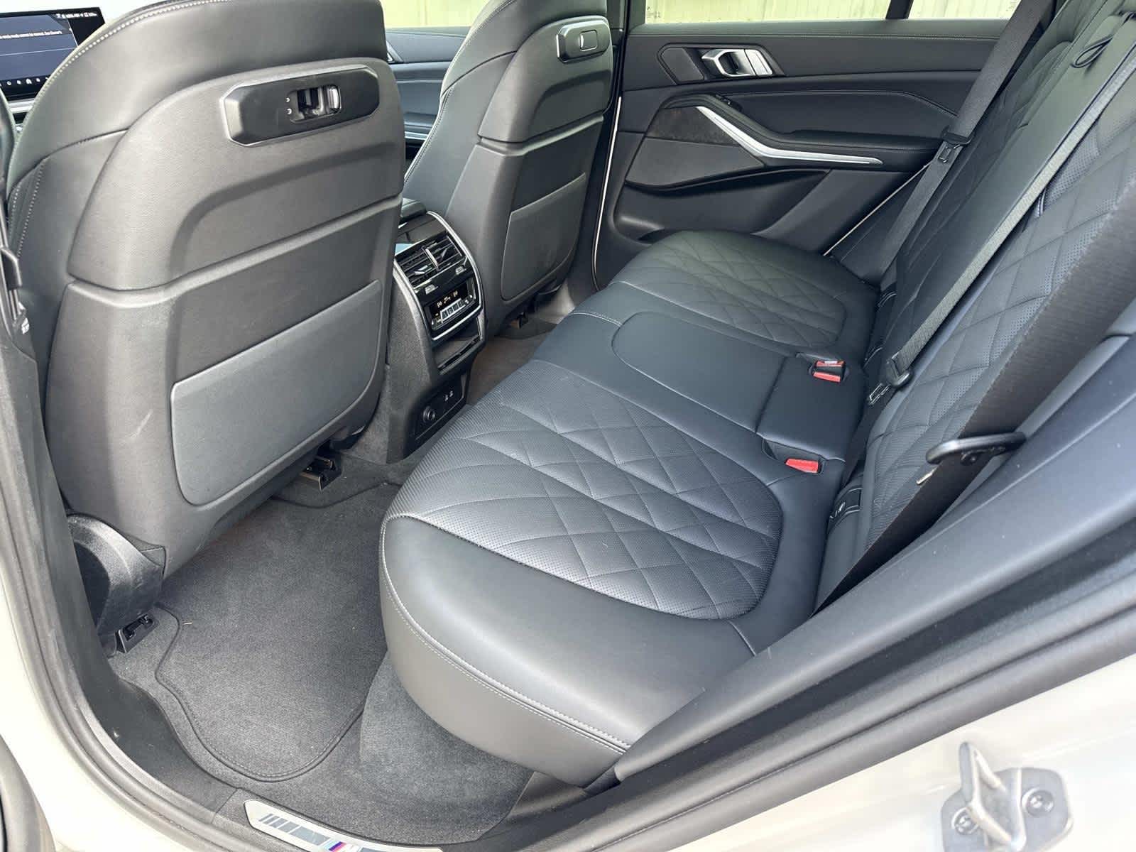 2025 BMW X5 xDrive40i xDrive40i