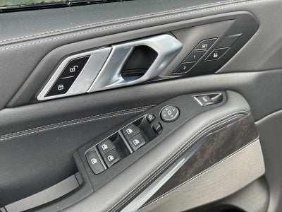 2025 BMW X5 xDrive40i xDrive40i