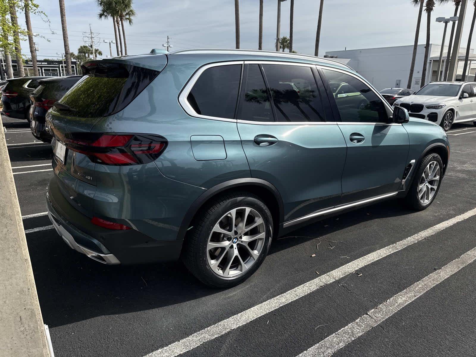 2025 BMW X5 xDrive40i xDrive40i