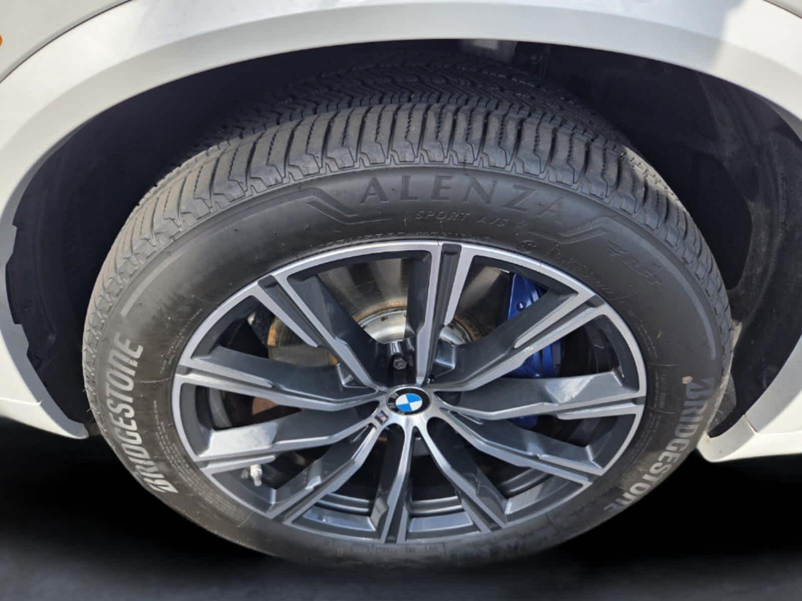 2024 BMW X5 xDrive40i xDrive40i