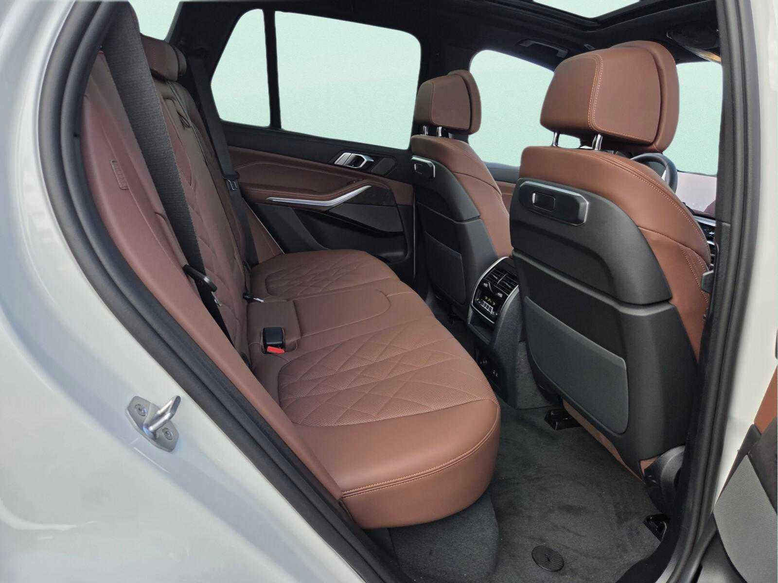 2026 BMW X5 xDrive40i xDrive40i