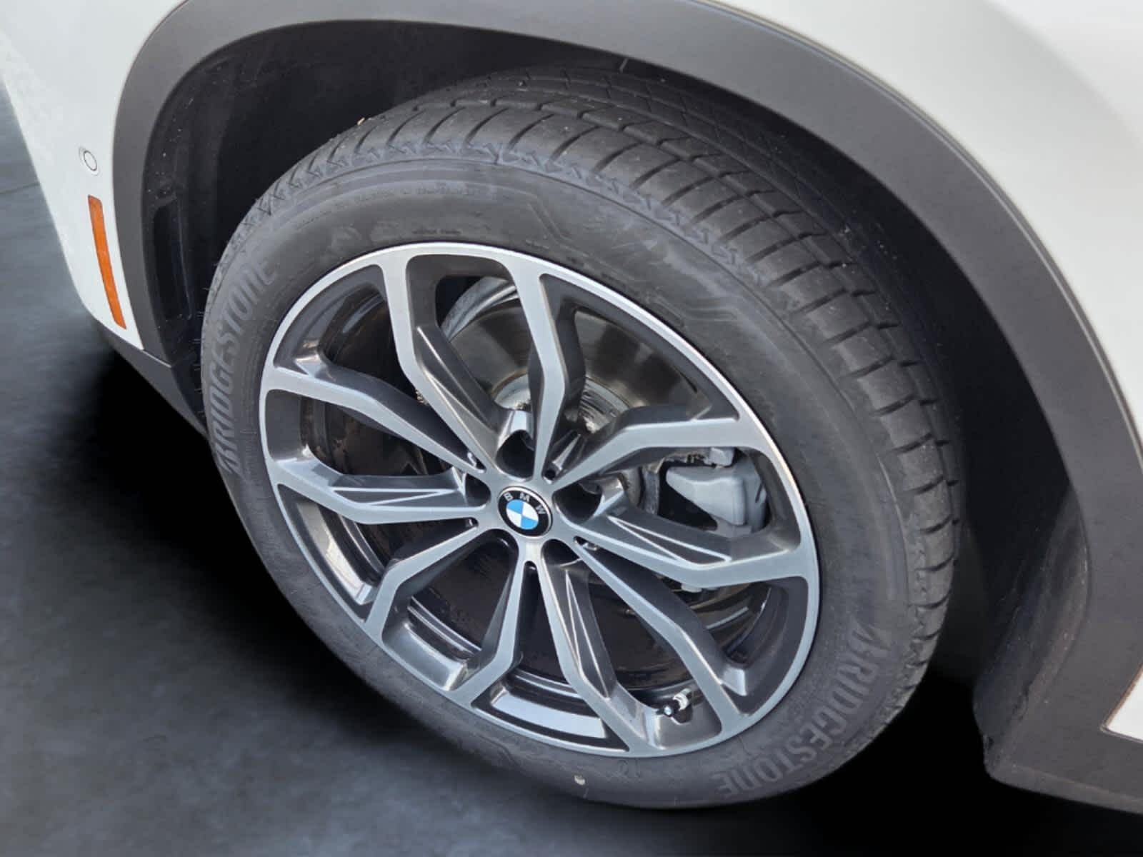2025 BMW X4 xDrive30i xDrive30i