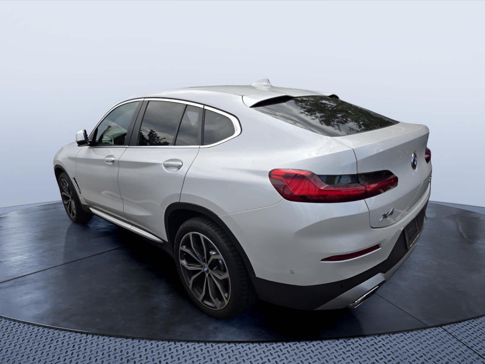 2025 BMW X4 xDrive30i xDrive30i