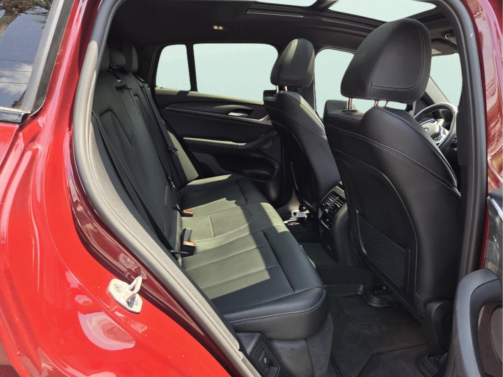 2025 BMW X4 xDrive30i xDrive30i