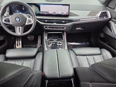 2025 BMW X7 M60i M60i