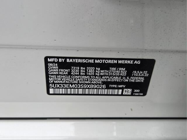 2025 BMW X7 M60i M60i