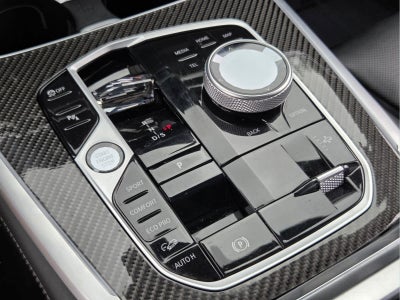 2025 BMW X7 M60i M60i