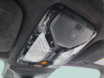 2025 BMW X7 M60i M60i