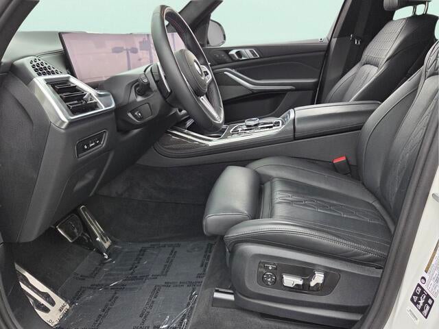 2025 BMW X7 M60i M60i