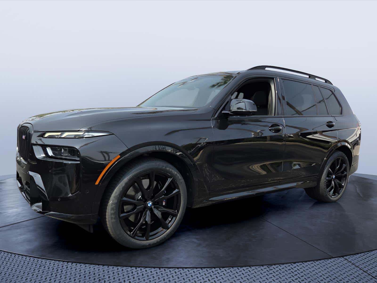 2024 BMW X7 M60i M60i