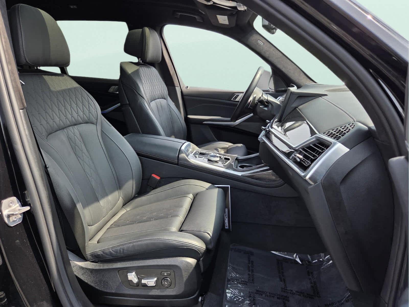 2024 BMW X7 M60i M60i