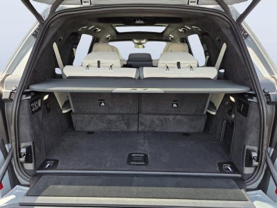 2024 BMW X7 M60i M60i