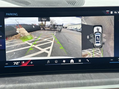 2026 BMW X7 M60i M60i