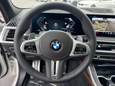 2026 BMW X7 M60i M60i