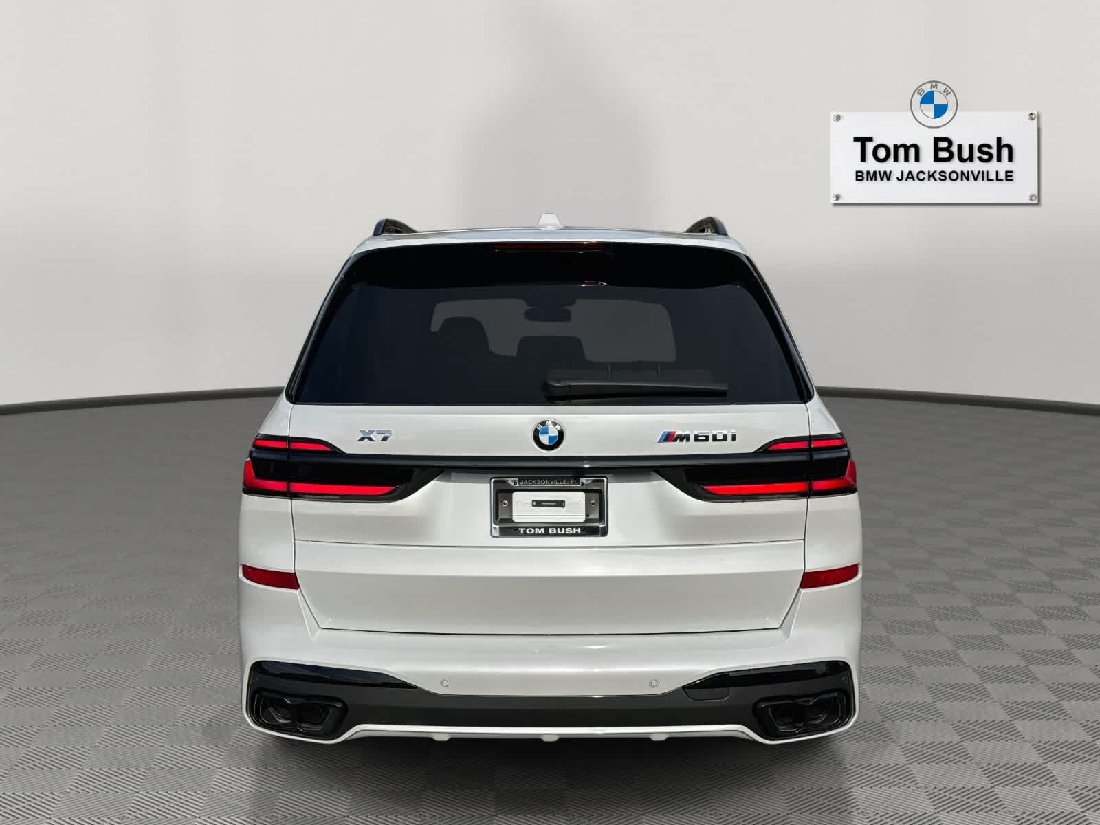 2026 BMW X7 M60i