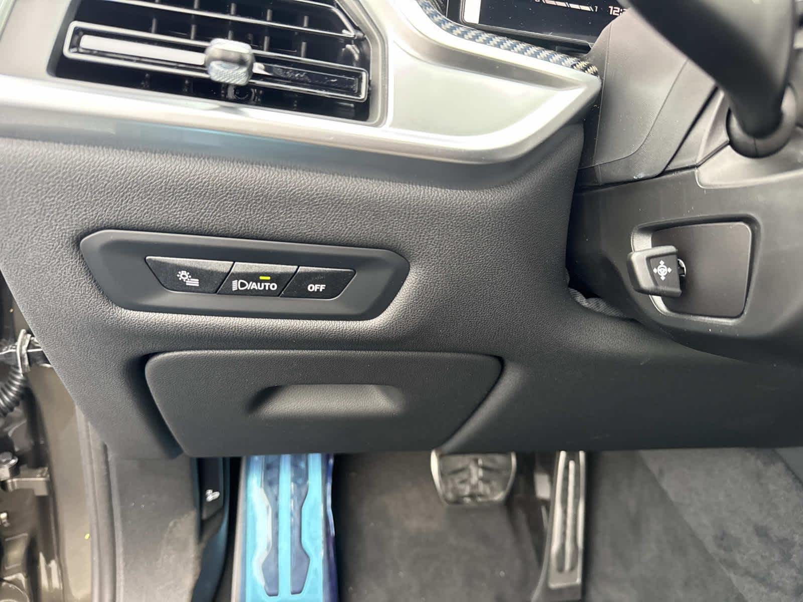 2026 BMW X5 M60i M60i