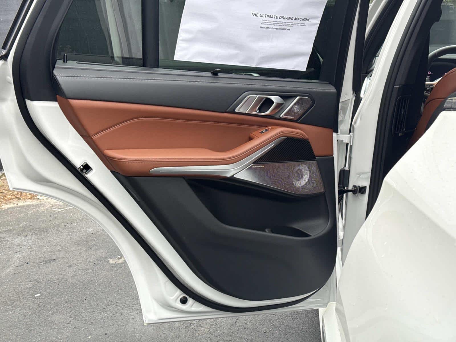 2026 BMW X5 M60i M60i