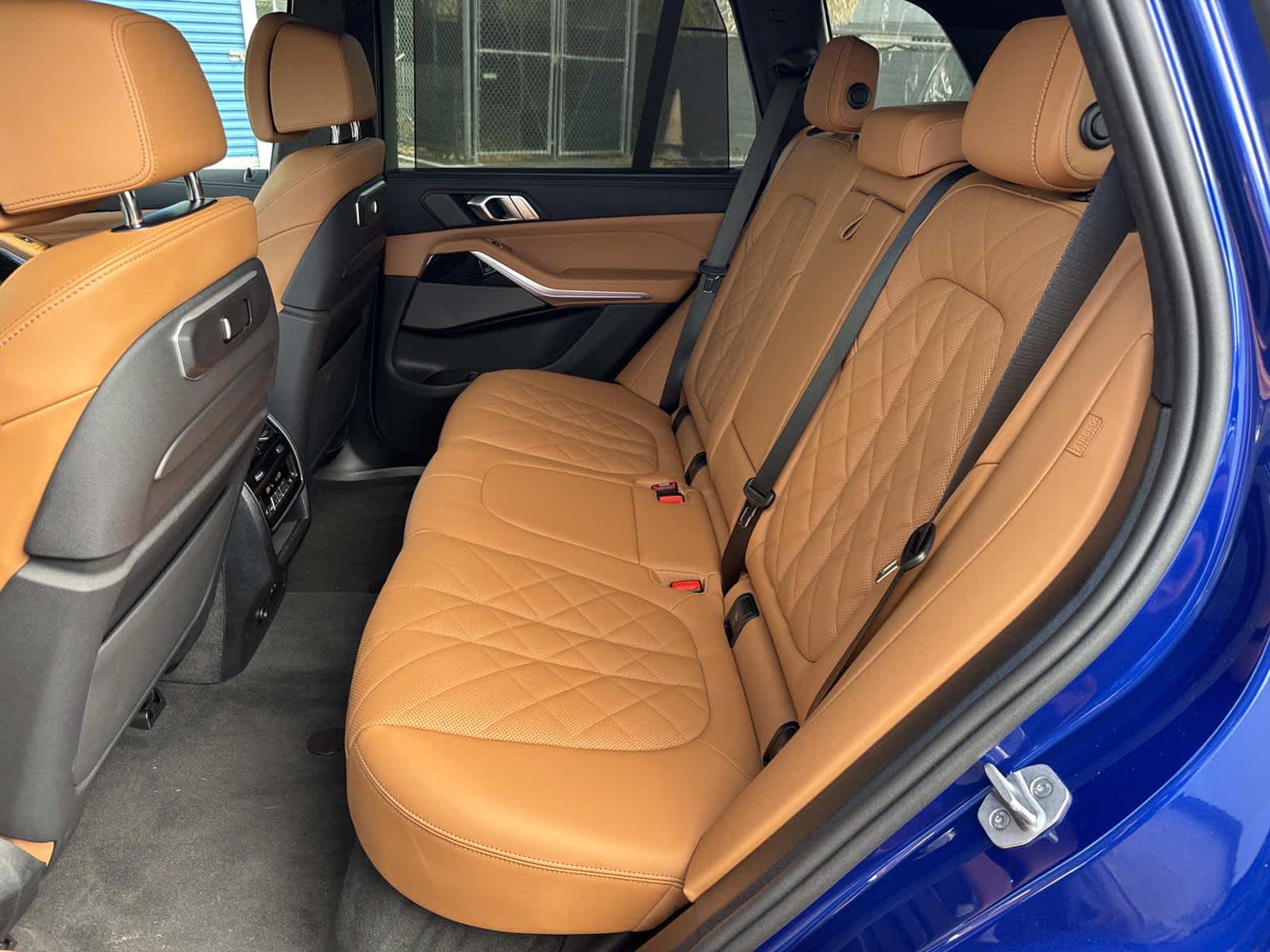 2026 BMW X5 M60i M60i