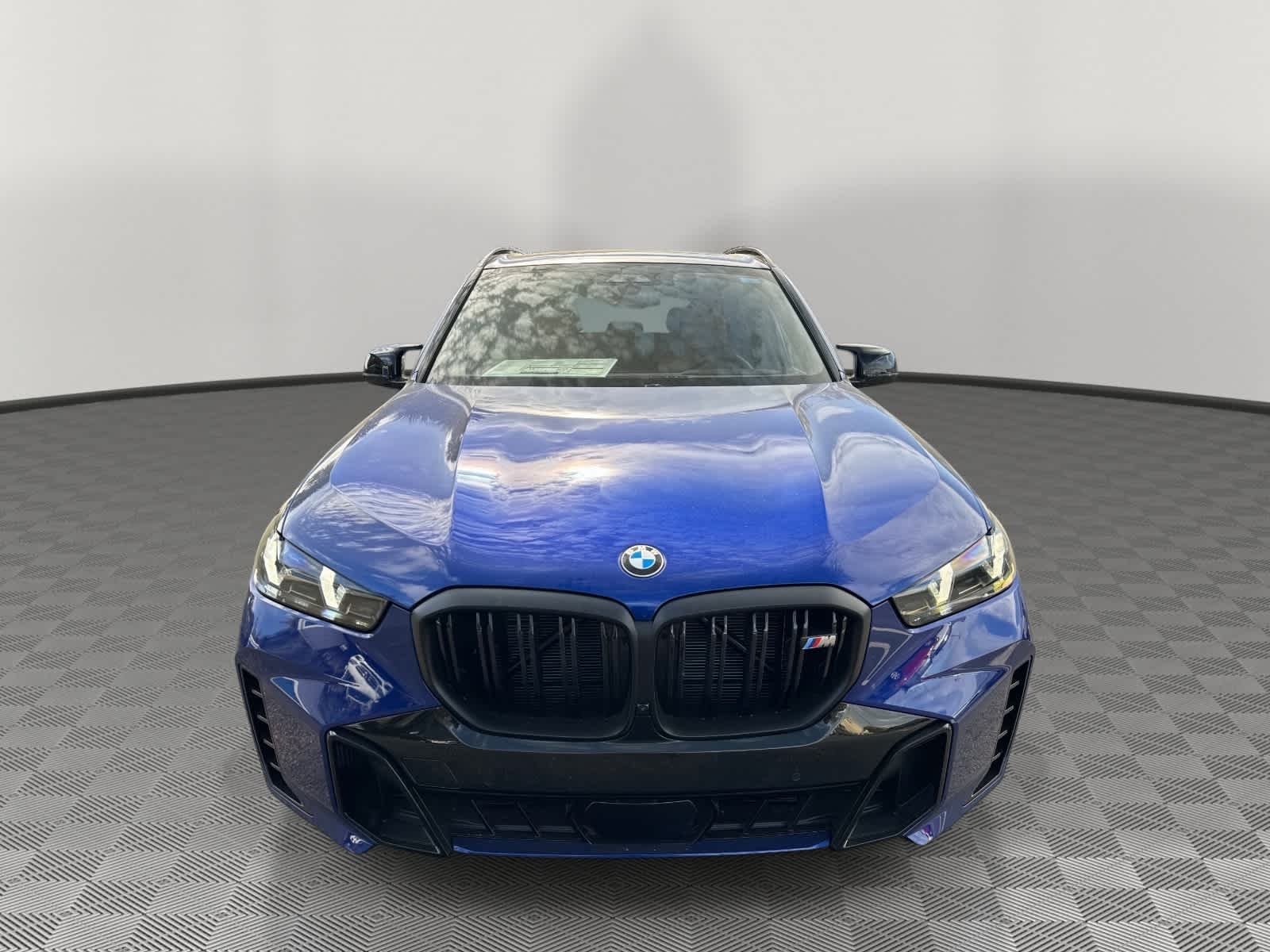 2026 BMW X5 M60i M60i