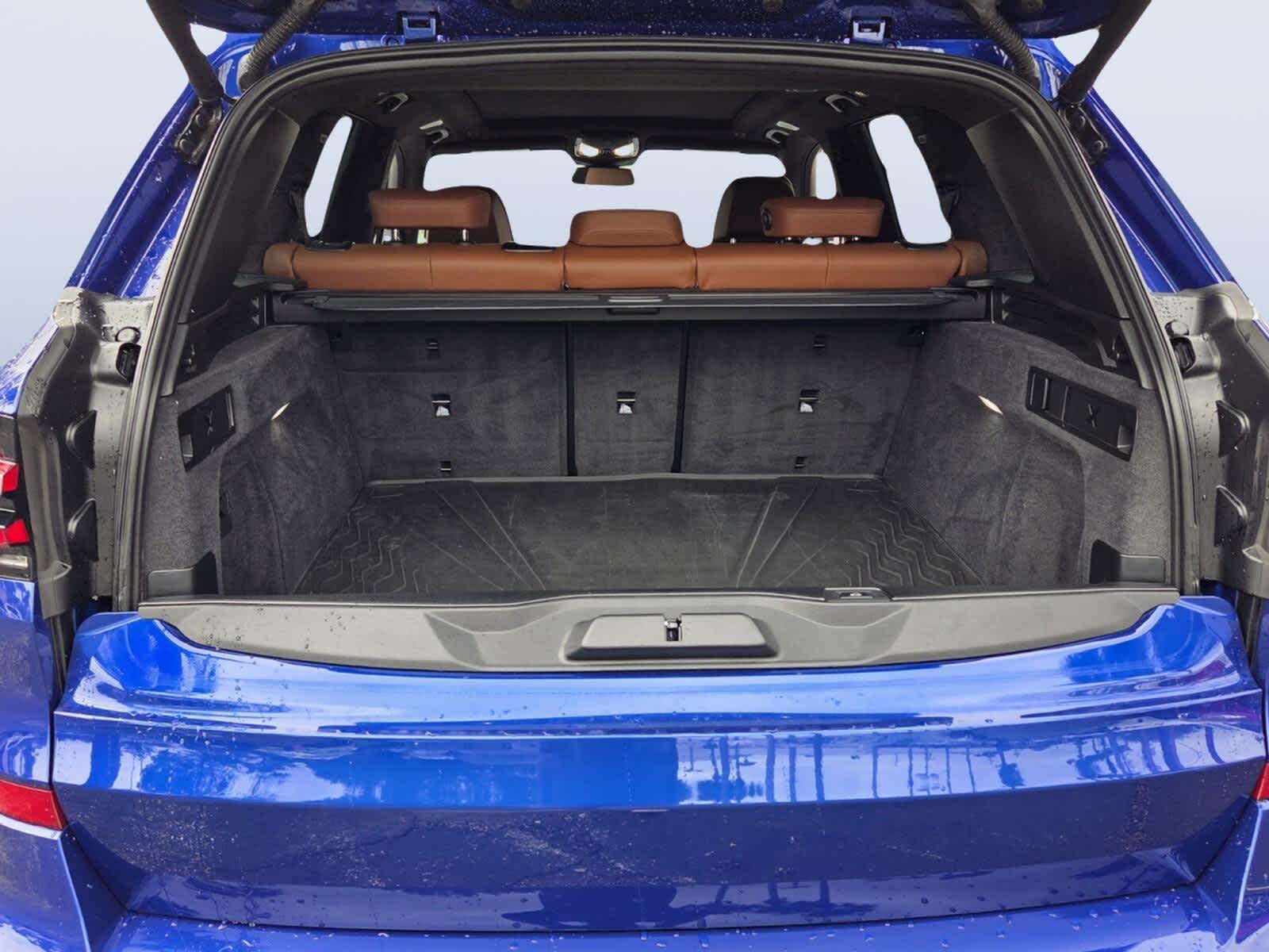 2024 BMW X5 M60i M60i
