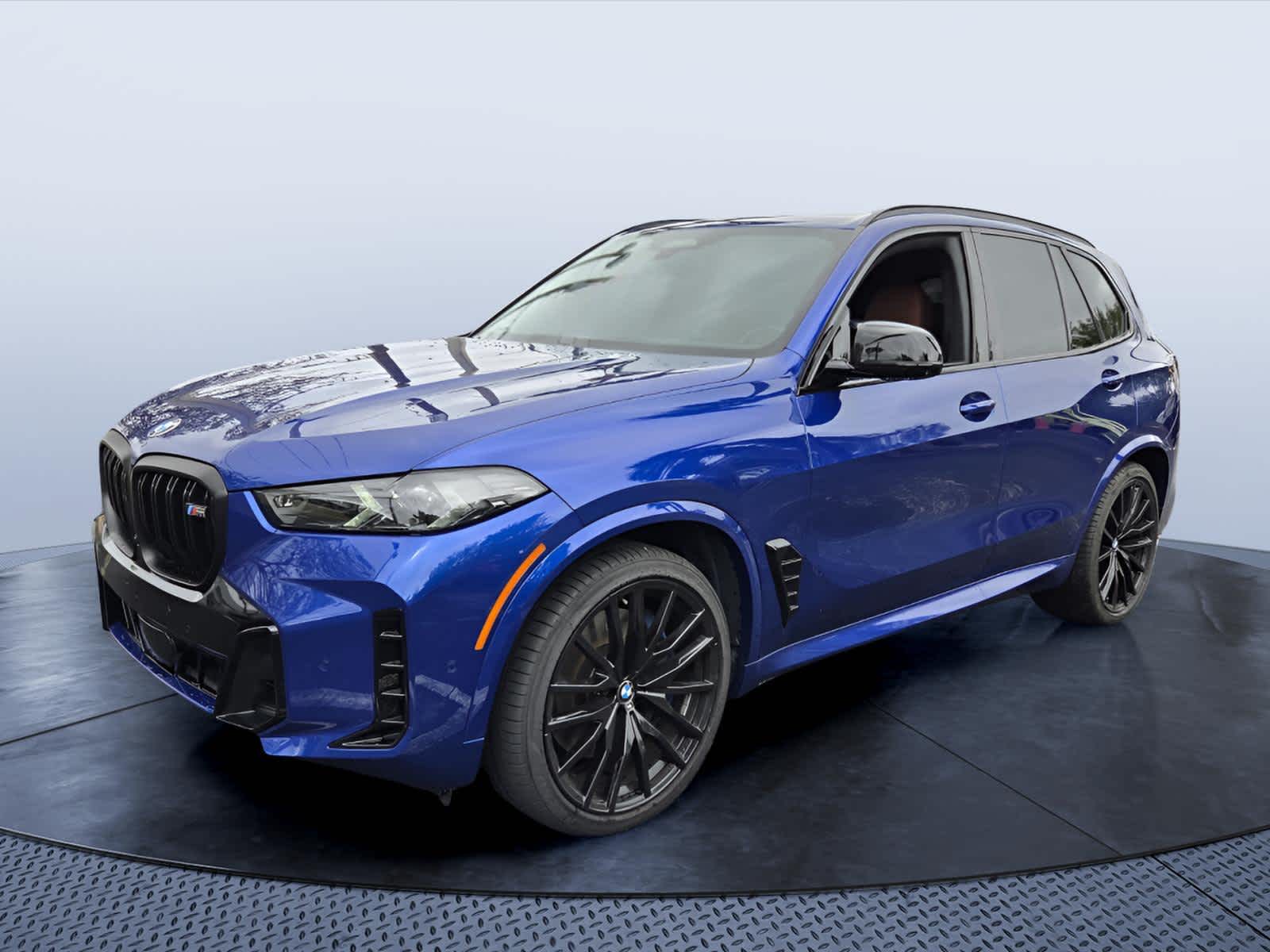 2024 BMW X5 M60i M60i