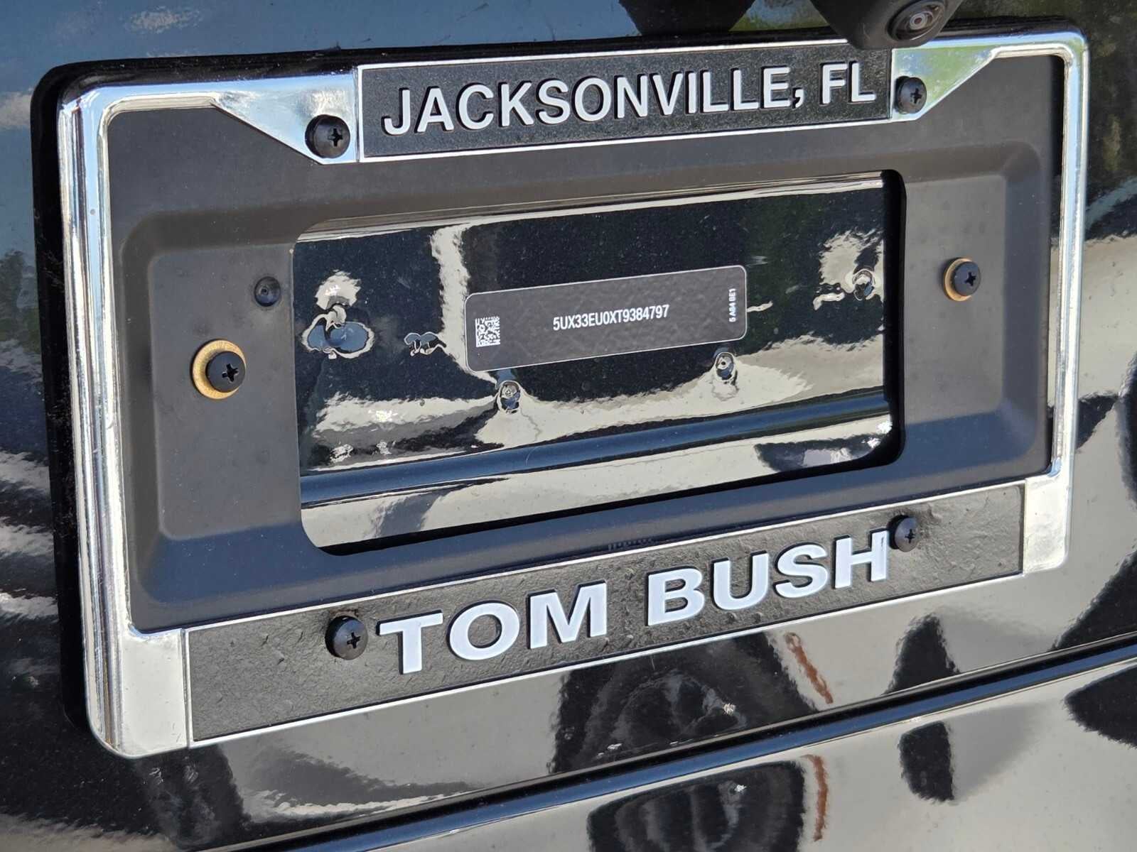 2026 BMW X5 M60i M60i