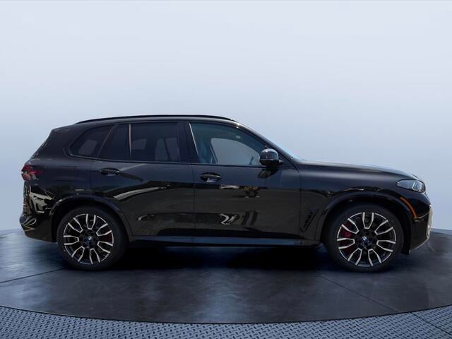 2026 BMW X5 M60i M60i