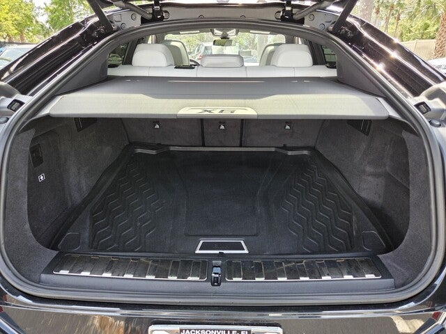 2026 BMW X6 xDrive40i xDrive40i