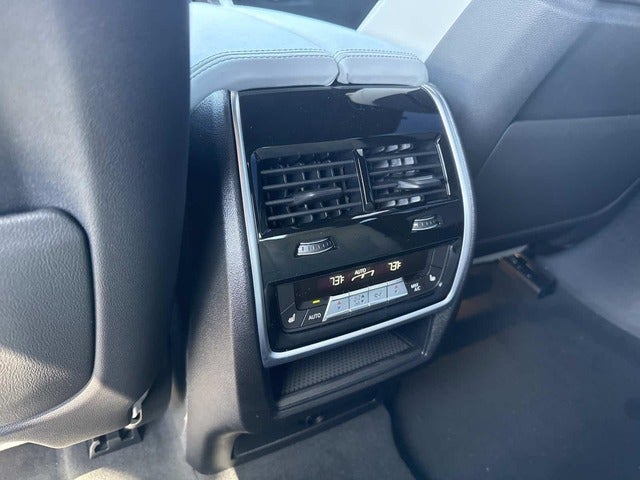 2026 BMW X6 xDrive40i xDrive40i