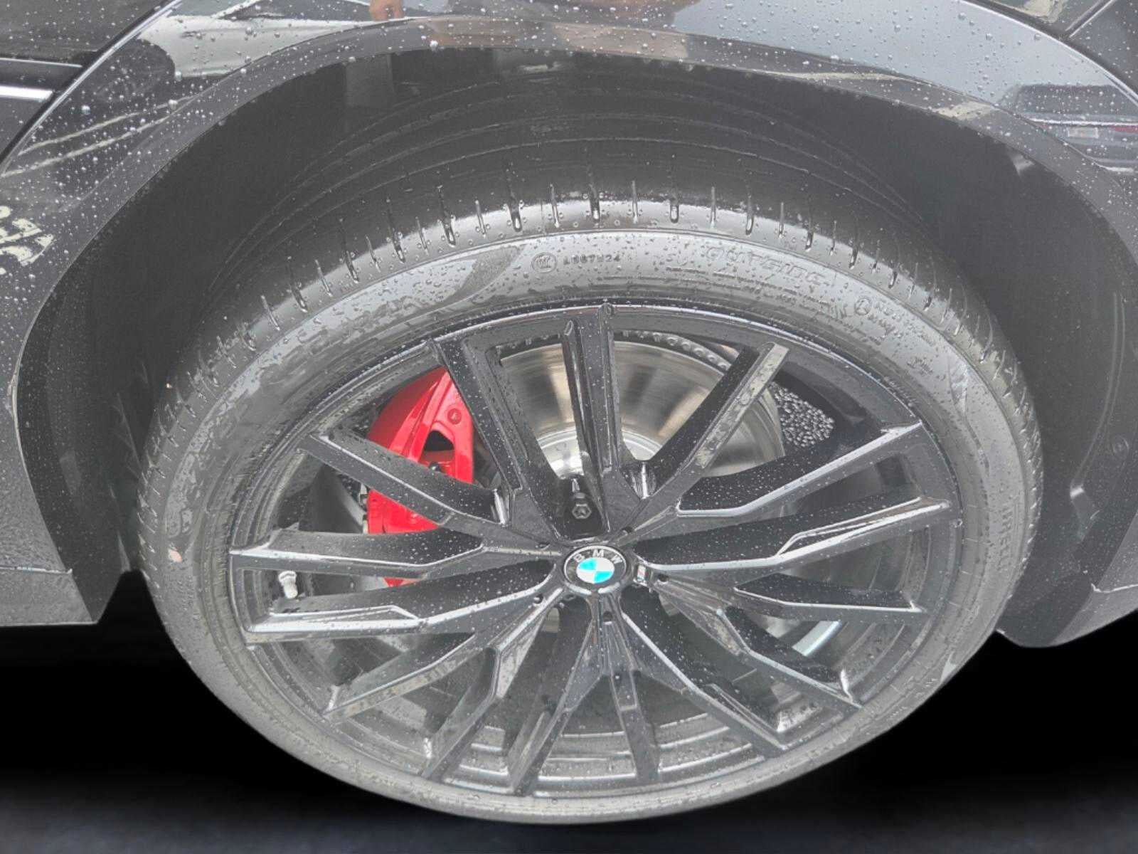 2027 BMW X6 xDrive40i xDrive40i