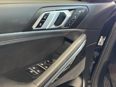 2025 BMW X6 xDrive40i