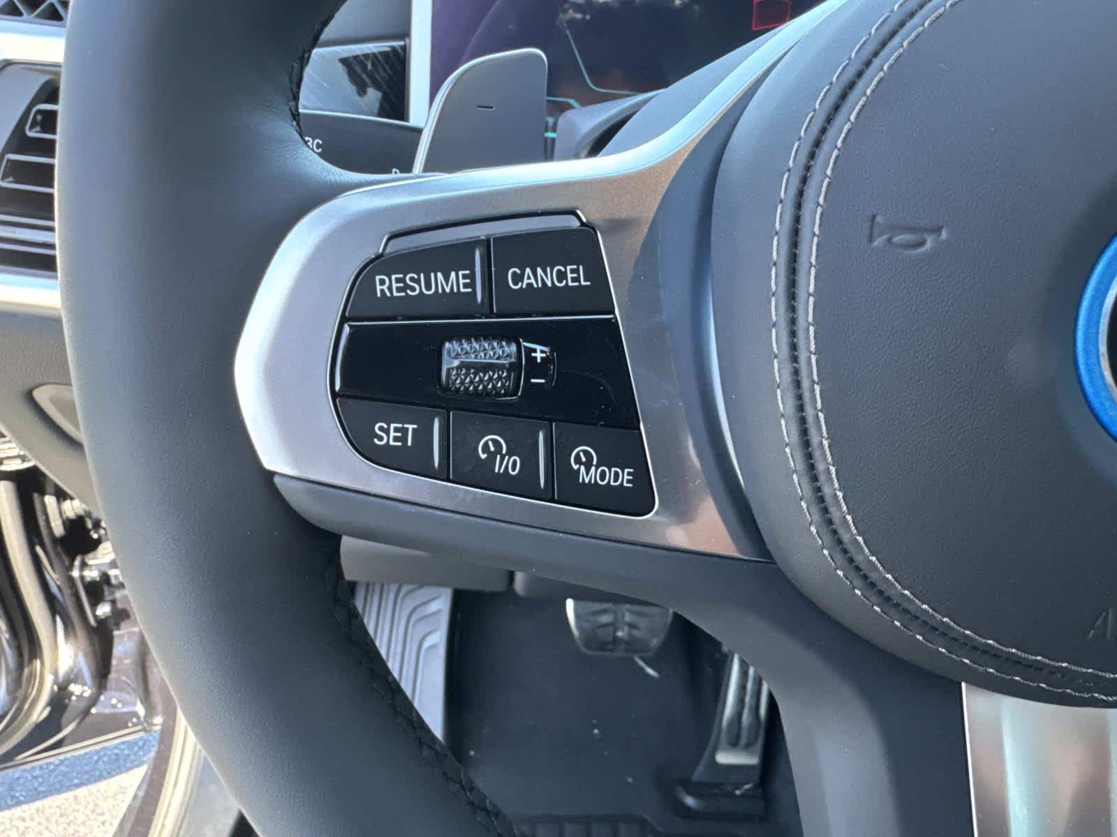 2026 BMW X5 xDrive50e xDrive50e