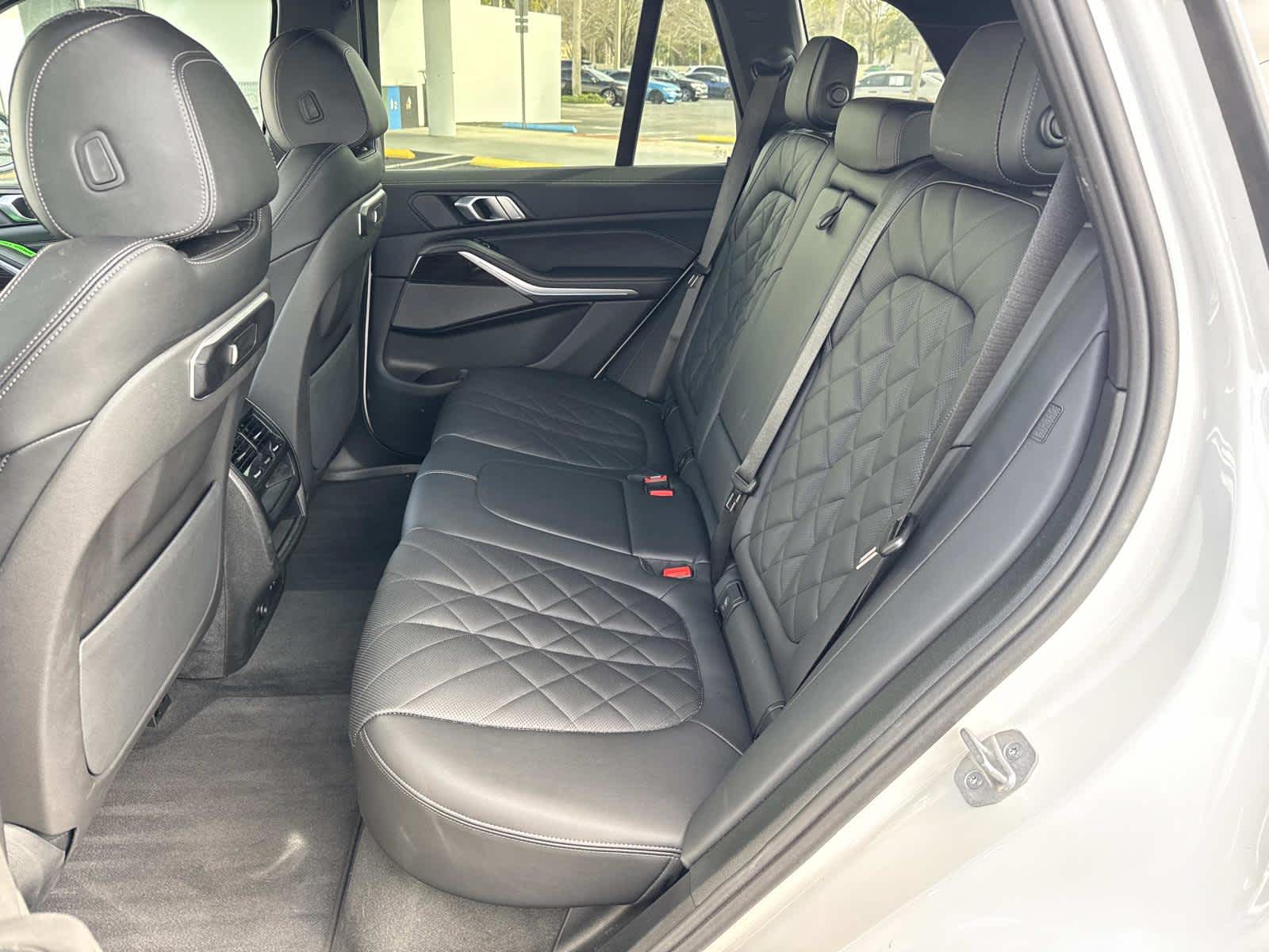 2025 BMW X5 xDrive50e xDrive50e