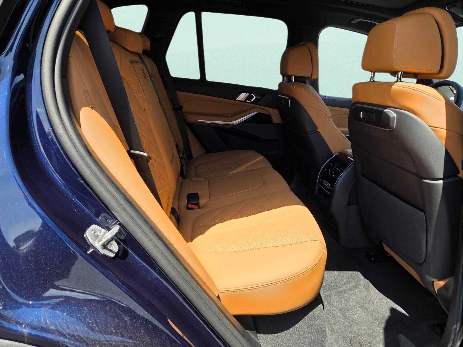 2026 BMW X5 xDrive50e xDrive50e