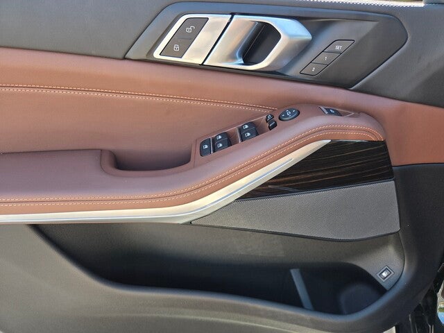 2026 BMW X5 xDrive50e xDrive50e