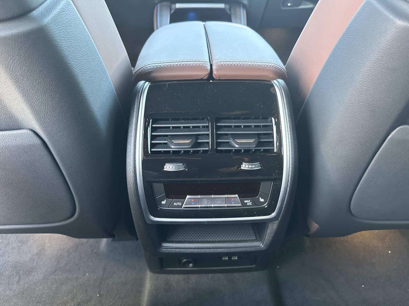 2026 BMW X5 xDrive50e xDrive50e