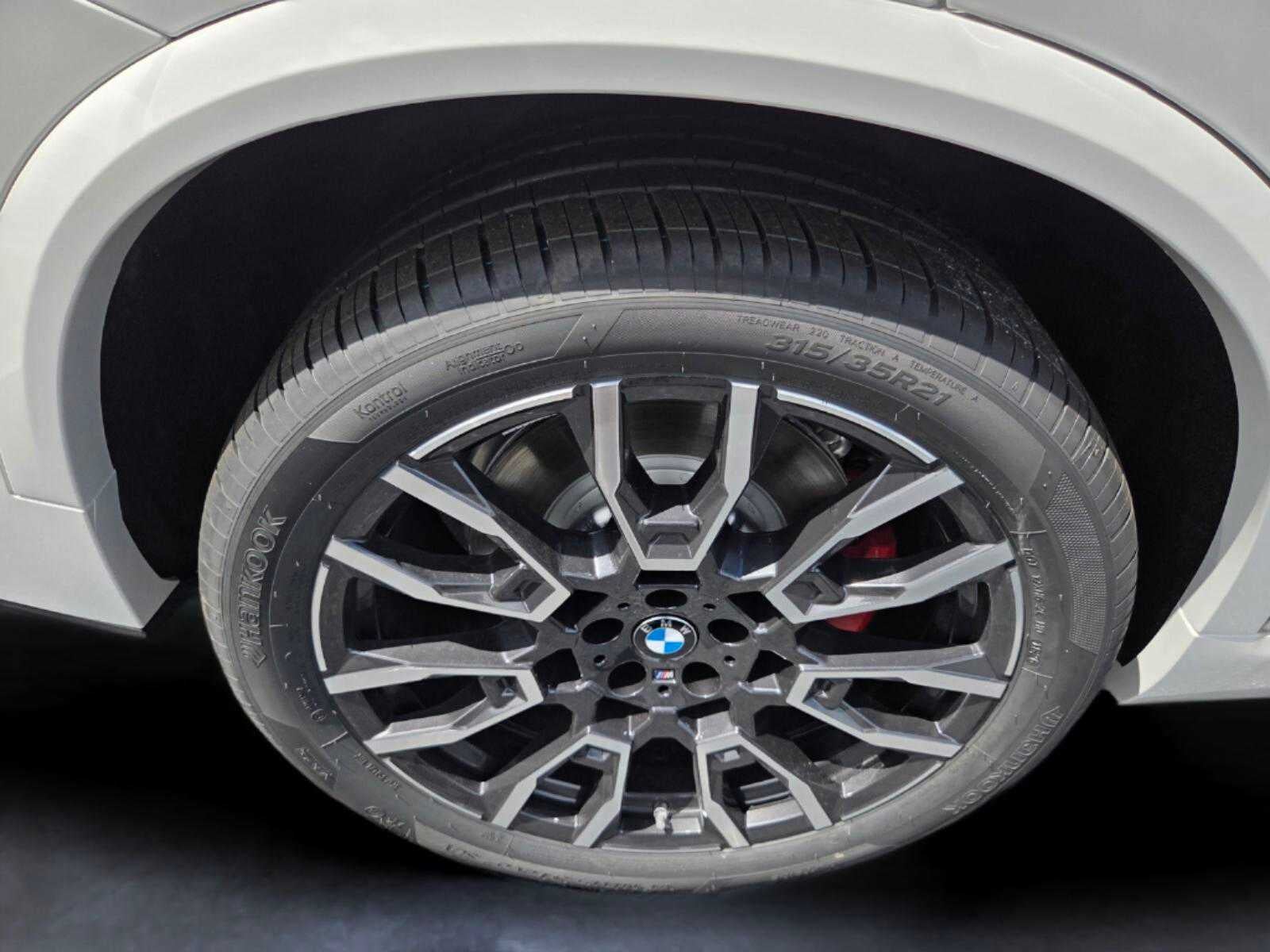 2026 BMW X5 xDrive50e xDrive50e