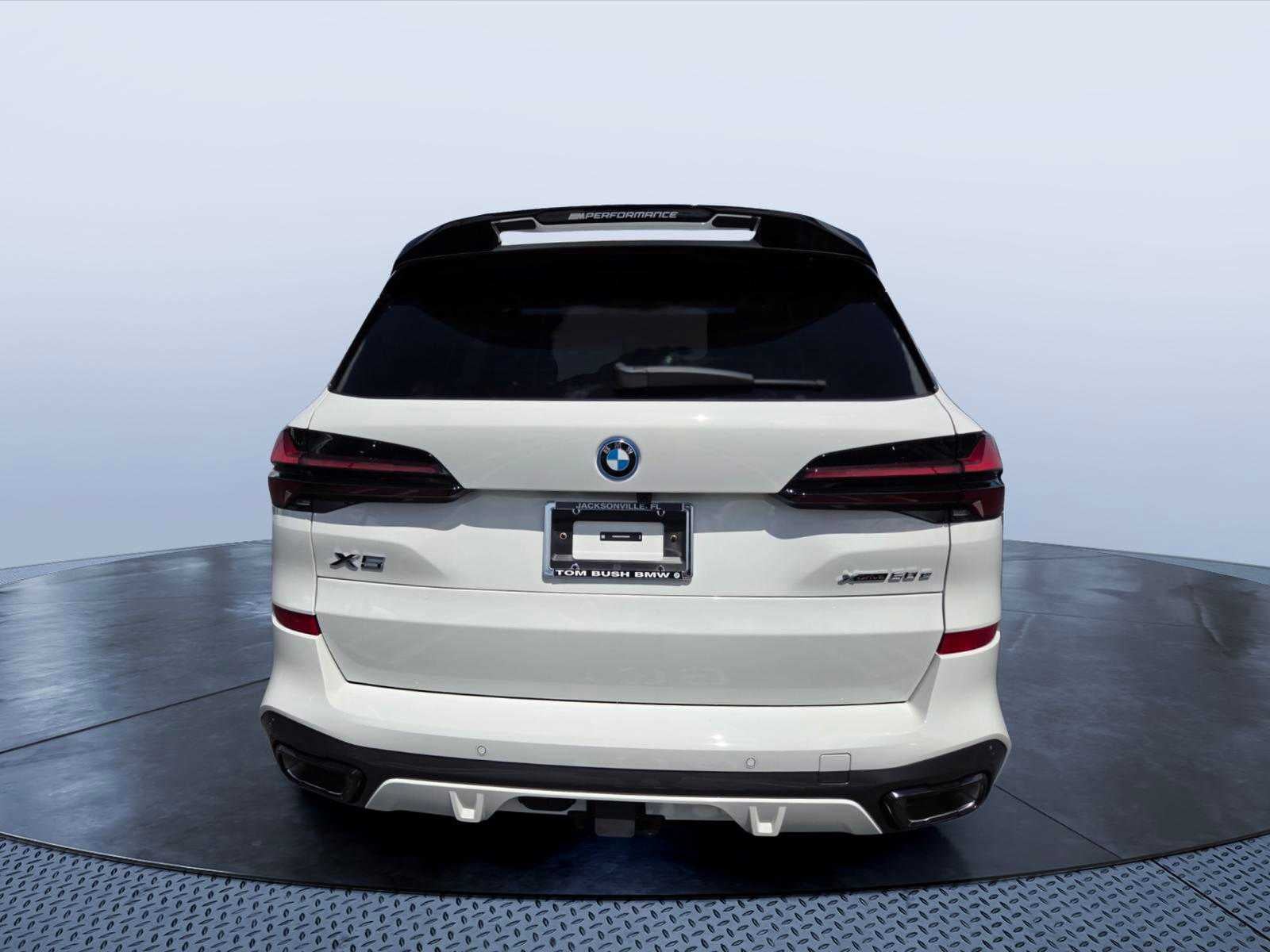 2026 BMW X5 xDrive50e xDrive50e