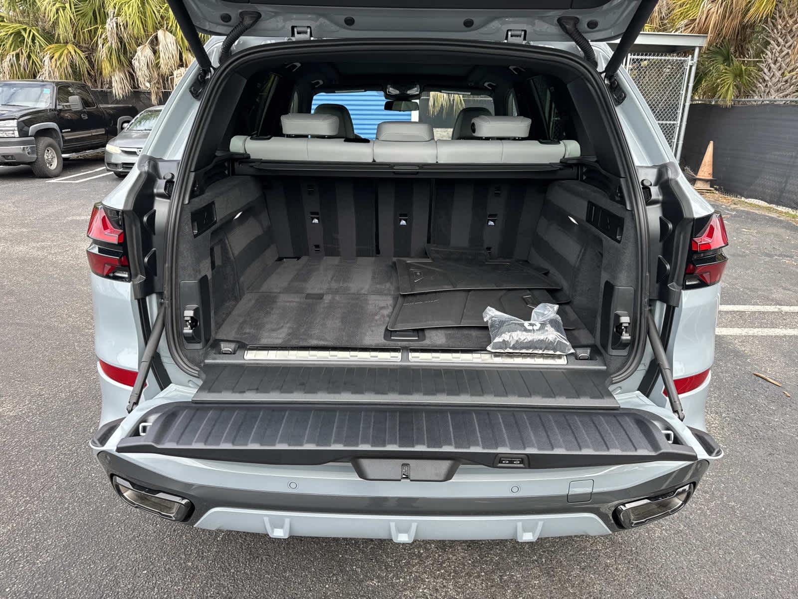 2026 BMW X5 xDrive50e xDrive50e