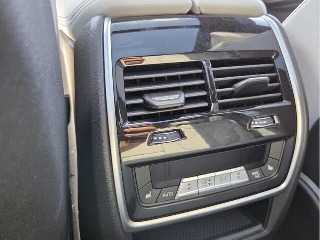 2024 BMW X5 xDrive50e xDrive50e