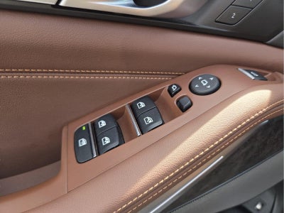 2025 BMW X5 xDrive50e xDrive50e